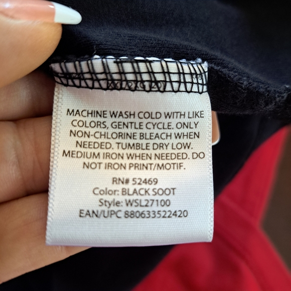 (2) White Stag Tank Tops - Picture 5 of 6